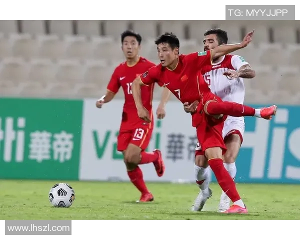 叙利亚与伊朗足球队激战正酣谁能在亚洲赛场上笑到最后