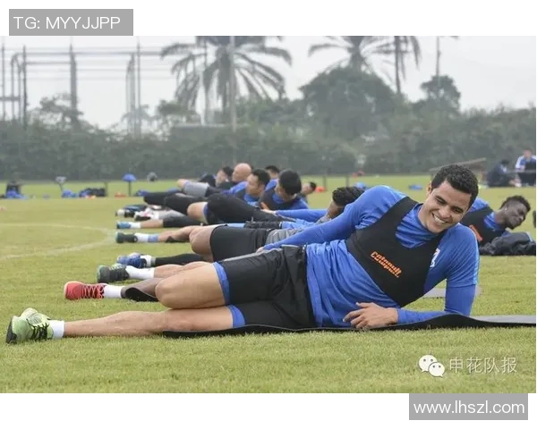 瓦尔韦与维迪斯的激烈对抗揭示了足球战术的魅力与球队的实力较量