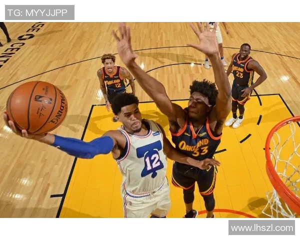 米尔顿与布拉德的对决：谁将成为篮球场上的新王者