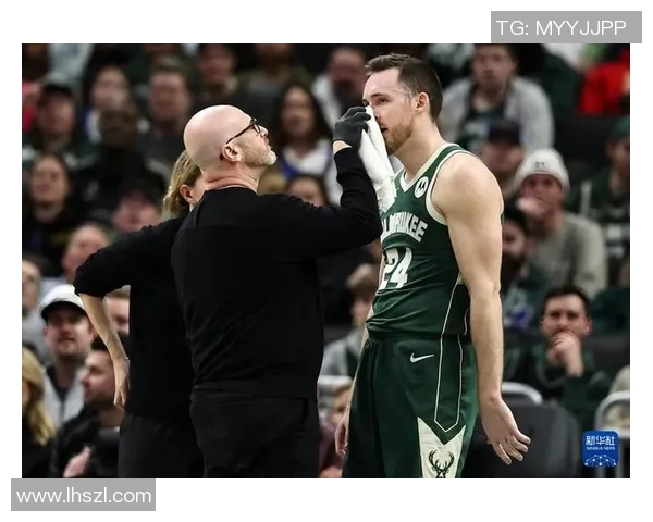 雄鹿与森林狼激战正酣NBA赛场精彩瞬间回顾与分析